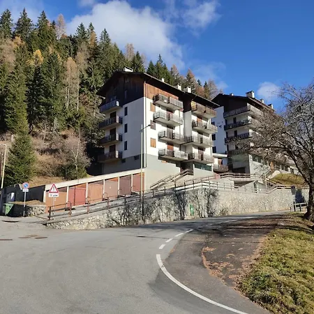 Little Mountain Apartmán